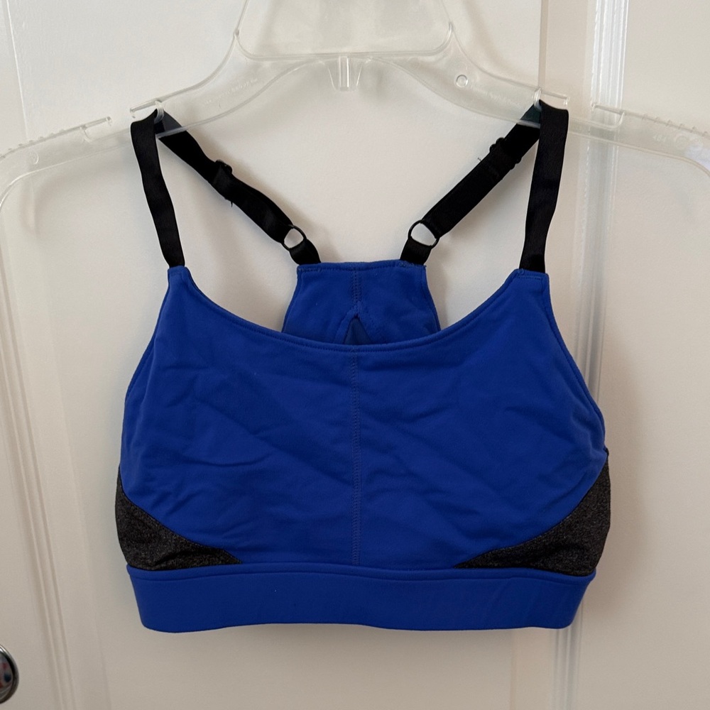 Oiselle Bae sports bra 6 blue